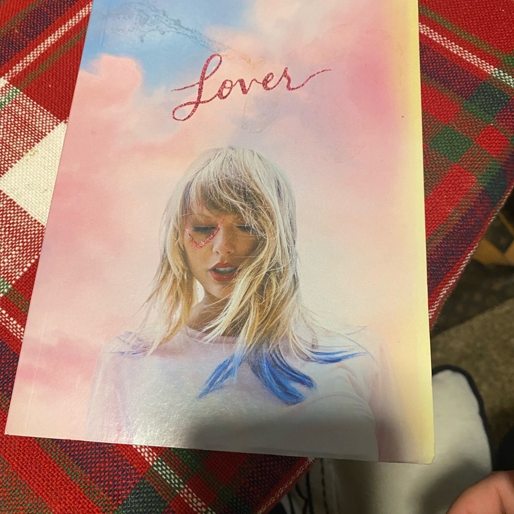 Taylor Swift bundle